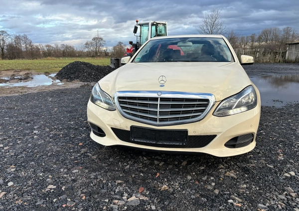 Mercedes-Benz Klasa E cena 22500 przebieg: 499000, rok produkcji 2015 z Osieczna małe 92